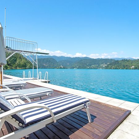 托普里斯大酒店 - 世界小型豪华酒店 布莱德 外观 照片 View of the lake