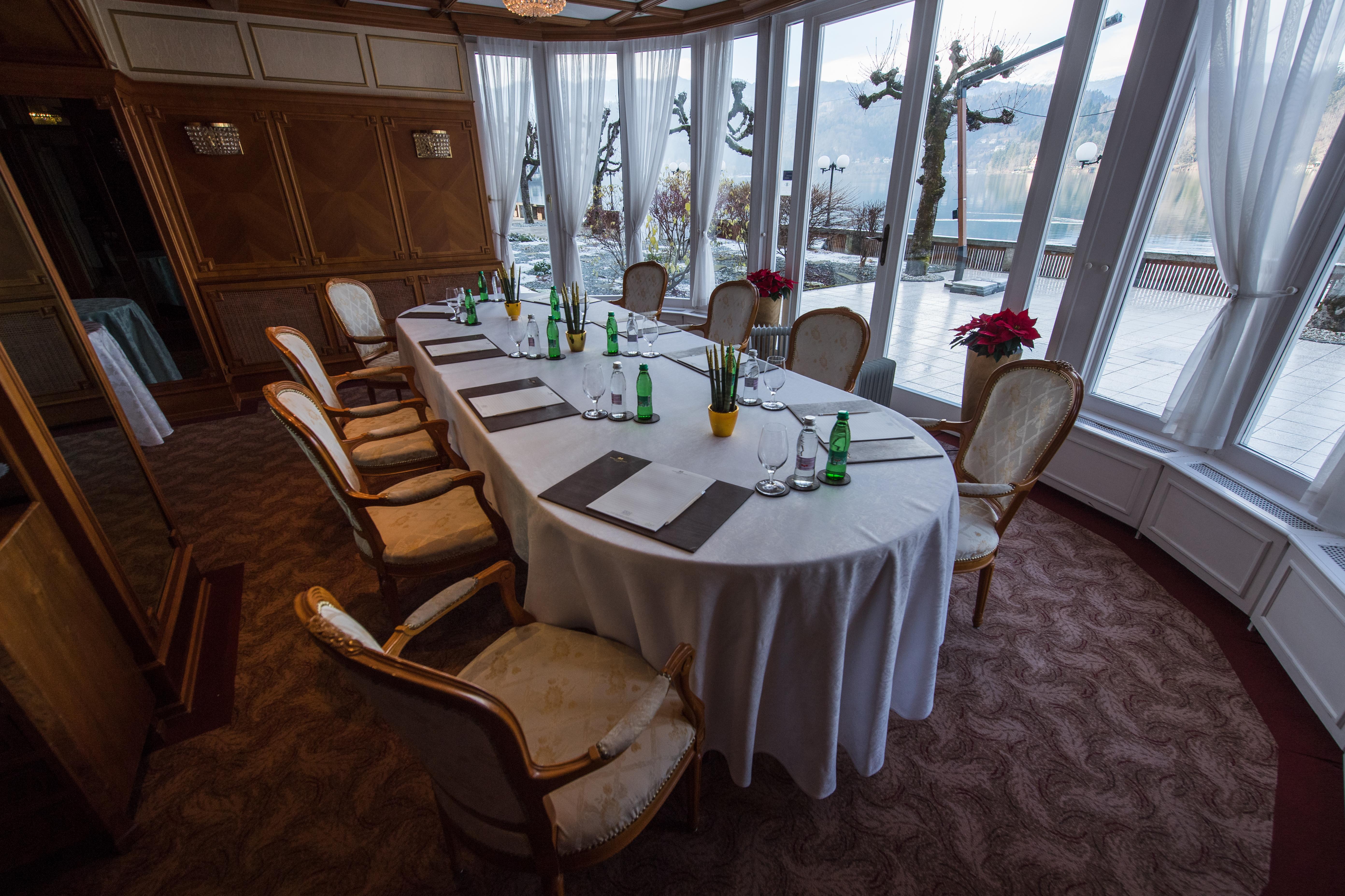 托普里斯大酒店 - 世界小型豪华酒店 布莱德 外观 照片 The meeting room